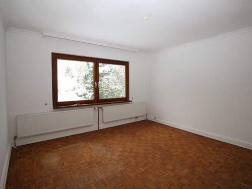 Arbeits-/Schlafzimmer - 