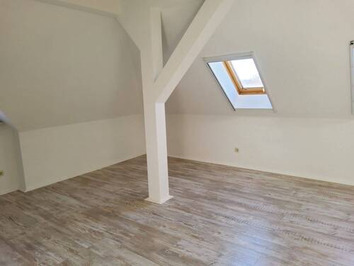 20220322_083609.jpg - 3 Zimmer Etagenwohnung zur Miete in Senftenberg