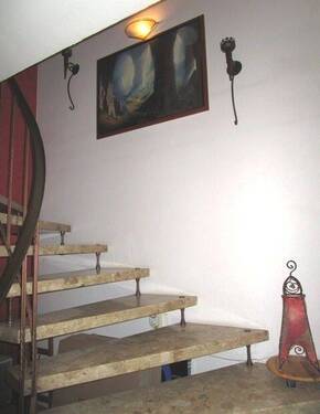 Marmortreppe ins Dachgeschoss - 