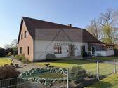 Außenansicht - Ländlich gelegenes Einfamilenhaus mit Ausbaureserve