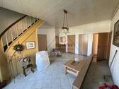 Flur - 7 Zimmer Einfamilienhaus zum Kaufen in Bassum