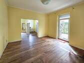 Wohnbereich im EG Haus 12a - 8 Zimmer Mehrfamilienhaus, Wohnhaus zum Kaufen in Langenberg