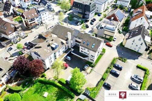 Drohnenansicht Nord-West - 8 Zimmer Büro in Köngen