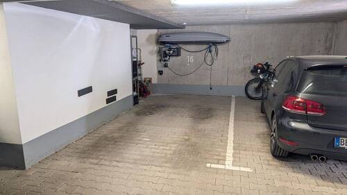 Stellplatz Tiefgarage - 