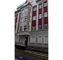 helle günstige 4-Zimmer-Whg. mit Balkon, Badewanne **komplett renoviert**, WG geeignet - Chemnitz Sonnenberg