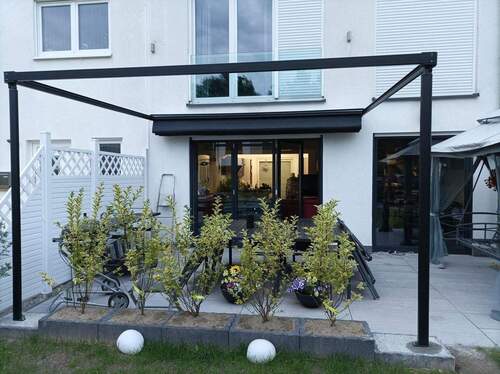 Elektr. Pergola - 3 Zimmer Reihenendhaus in Hamburg