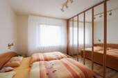 Schlafzimmer EG - 