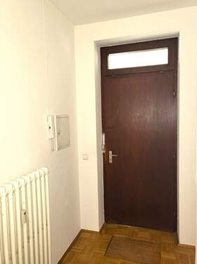 Treten sie bitte ein! - 2 Zimmer Etagenwohnung zum Kaufen in Regensburg