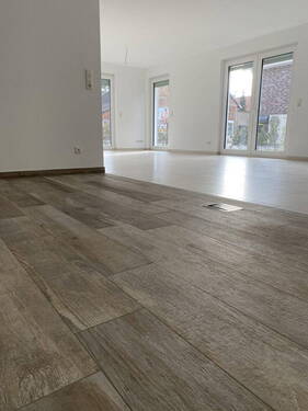 Blick von Küche ins Wohnzimmer - 