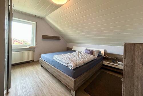 Schlafzimmer DG - 