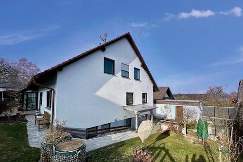 Hausansicht - 7 Zimmer Einfamilienhaus in Lichtenau