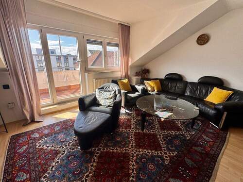 Wohnlandschaft - 4 Zimmer-Eigentumswohnung mit 2 Balkonen und Tiefgaragenstellplatz