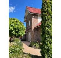 Moderne 4-Zimmer-Wohnung über 2 Ebenen in Hanstedt