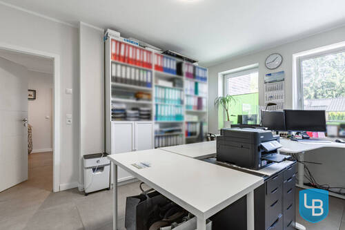 Individuell nutzbares Zimmer im EG - 