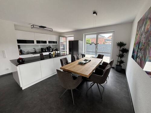 Bild 1 - modern & barrierefrei! 4-Zimmer-Wohnung mit Tiefgarage im beliebten Stadteil Rheine-Wietesch!