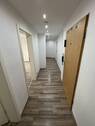 Flur - Etagenwohnung mit 100,00 m² in Zirndorf zum Kaufen