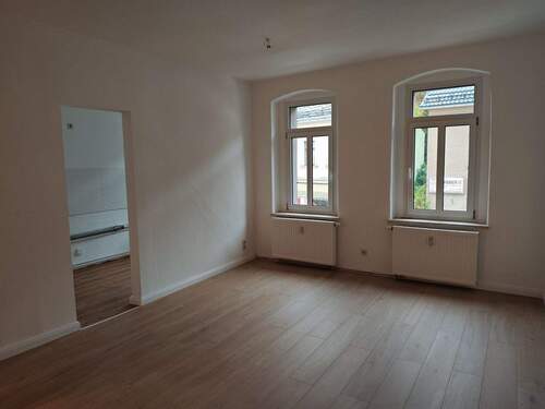 Wohnzimmer, Küche - 