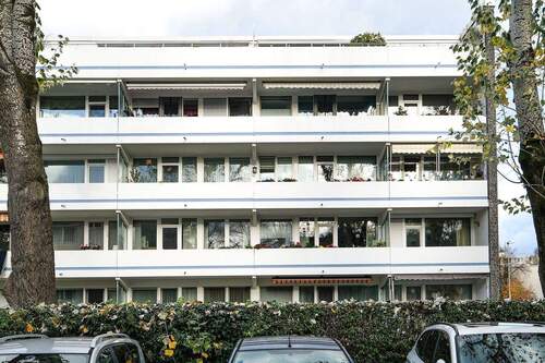 Wohngebäude Balkonansicht - 3 Zimmer Etagenwohnung zur Miete in Monheim