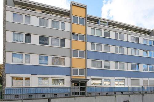 Eingang - Etagenwohnung mit 79,50 m&sup2; in Monheim zur Miete