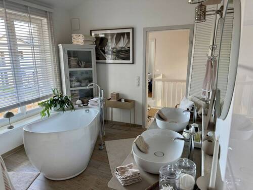 ... freistehender Badewanne - 