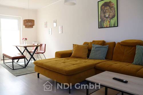 Wohnzimmer 1 - 3 Zimmer Einfamilienhaus zum Kaufen in Uetersen