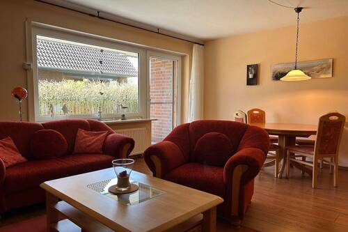 Wohn- und Esszimmer - 