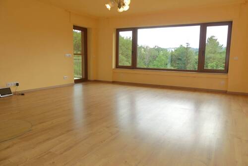 1 - 6 Zimmer Einfamilienhaus in Brombachtal