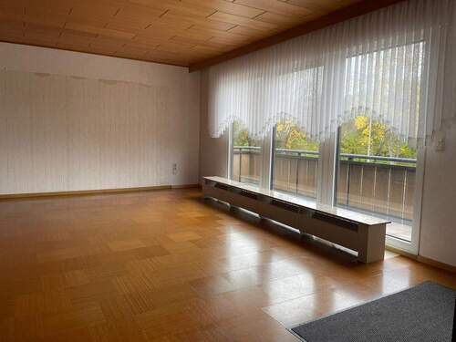 Wohnzimmer im Erdgeschoss - 