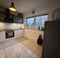 Sonnige Doppelhaushälfte in Satrup 4 Zimmer Garten neuw. Küche Carport Familien willkommen - Mittelangeln