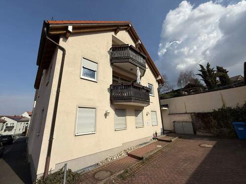 IMG_5893.JPG - 5 Zimmer Etagenwohnung in Höchberg