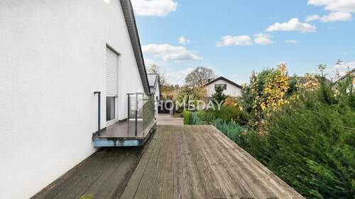 Dachterrasse 1 - 