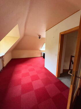 Obergeschoss vorderes Zimmer - 