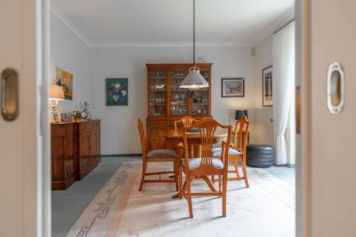 Bild 3 - 4 Zimmer Etagenwohnung in Hamburg