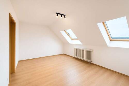 Schlafzimmer - Etagenwohnung mit 78,00 m² in Brühl zur Miete