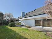 Zweite, große Terrasse und Garten - Raum für Lebensträume - Einfamilienhaus mit Einliegerwohnung und Gartenidylle