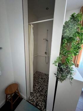 Bad - begehbarer Dusche.jpg - Etagenwohnung mit 90,00 m&sup2; in Bad Kissingen zur Miete