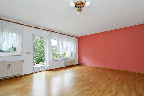Wohnzimmer - Reihenmittelhaus mit 85,30 m² in Berlin zum Kaufen