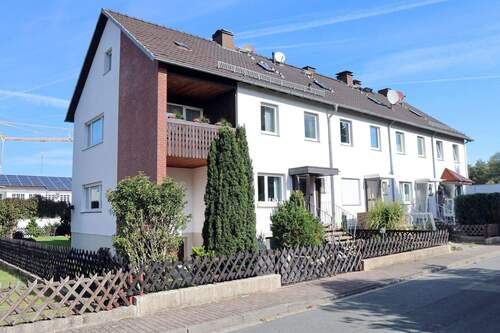 breites Reihenendhaus - 6 Zimmer Einfamilienhaus in Büren