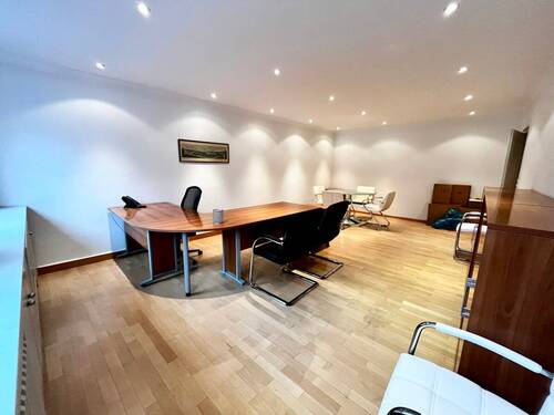 Büro 1 II - 5 Zimmer Büro zum Kaufen in München