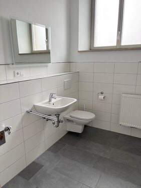 .. Tageslichtbadezimmer ! - 