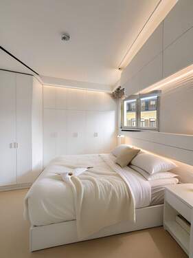 Schlafzimmer nach Renovierung Bsp. - 