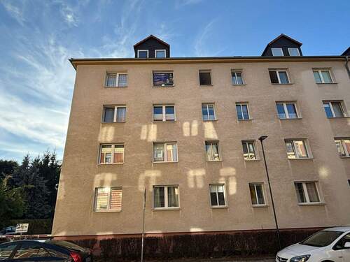 Wohnhausansicht - 2 Zimmer Etagenwohnung zum Kaufen in Markkleeberg