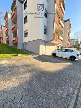 Außenstellplatz - 2 Zimmer Etagenwohnung zur Miete in Saarbrücken