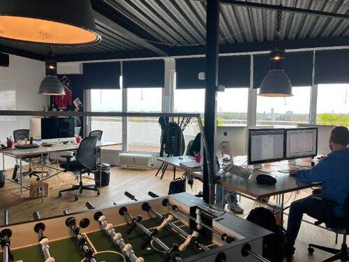 Schreibtischplätze 1 - 