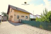 Kommen Sie gerne näher und... - 4 Zimmer Einfamilienhaus zum Kaufen in Wöllstadt - Nieder-Wöllstadt