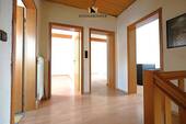 ...ins Obergeschoss... - 