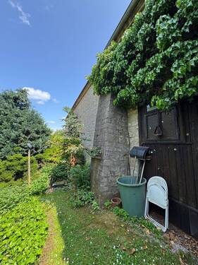 Garten - Zugang zur Scheune - 