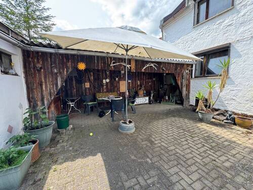 Carport/ Sitzecke - 