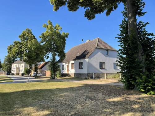 Straßenansicht - Preissenkung - sofort frei und ohne Käuferprovision