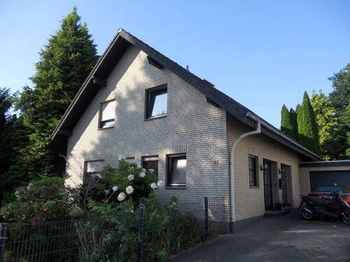 Ansicht - 4 Zimmer Einfamilienhaus zum Kaufen in Bad Oeynhausen